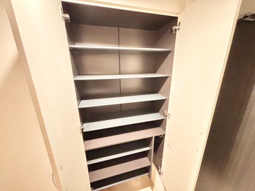 靴箱 BERG FUJINOMORI