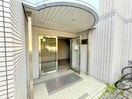 エントランス部分 六龍苑岡町