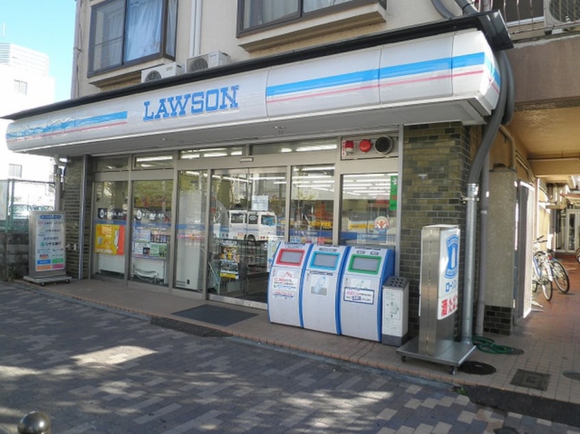 ローソン鞍馬口店(コンビニ)まで572m REVE de 京都鴨川