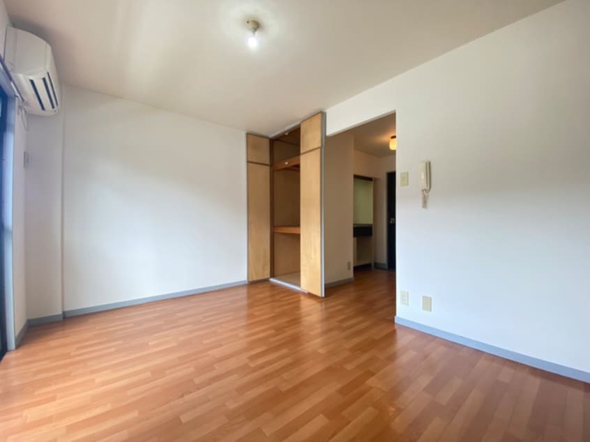 居室 マンション賀園