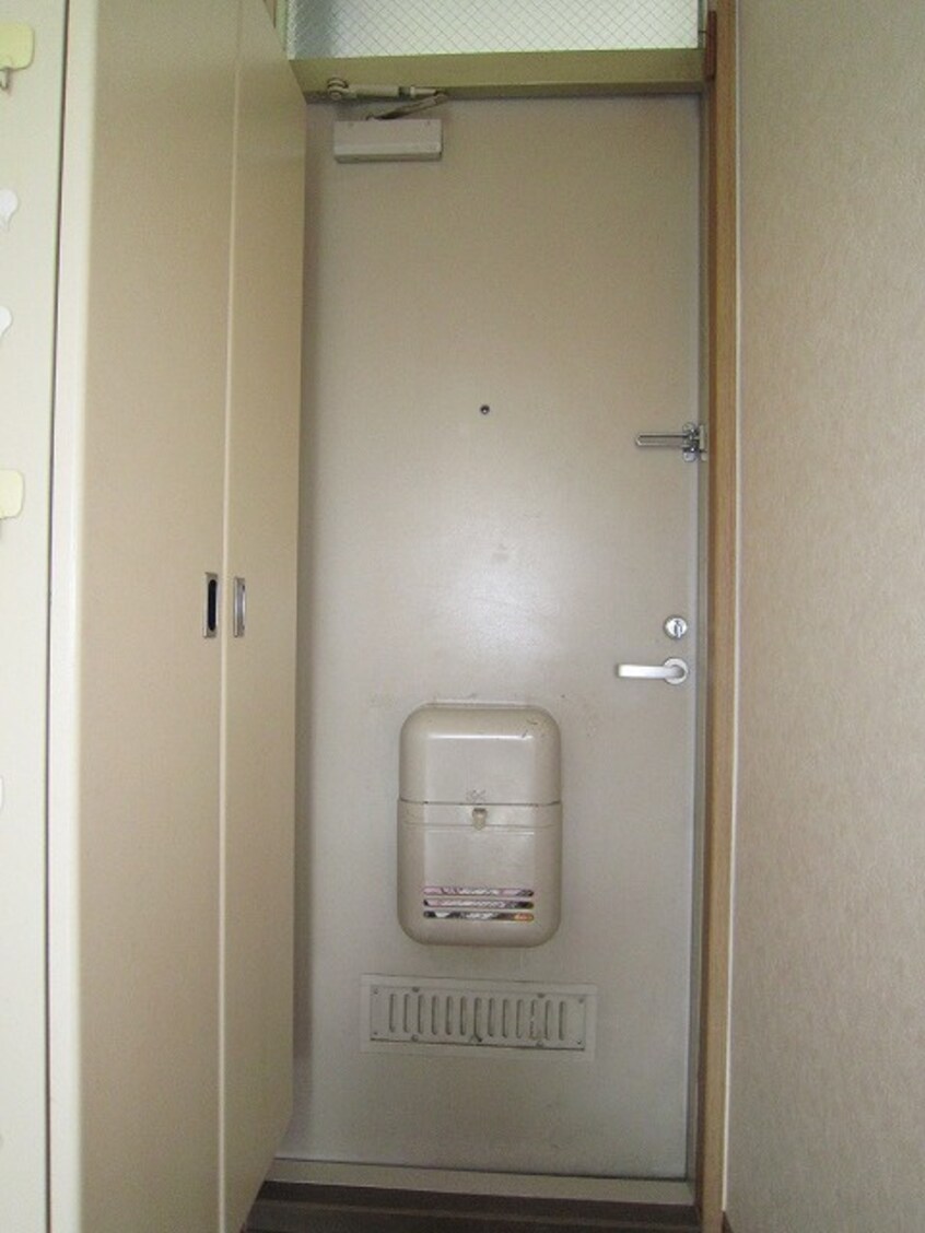 玄関 ソファレ山本