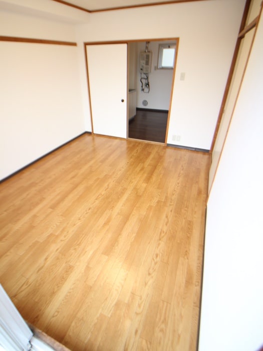 居室 エミネンス喜志部