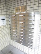 エントランス部分 レヴィア北白川