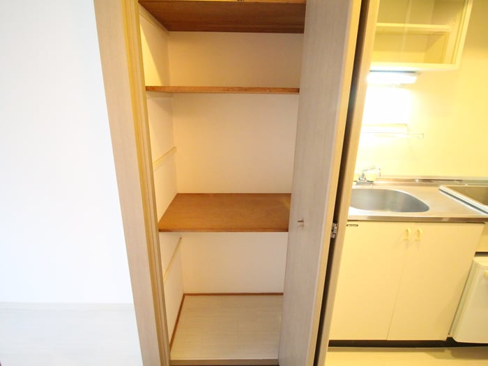 収納 ﾊﾟｲﾝﾃ-ﾙ御影