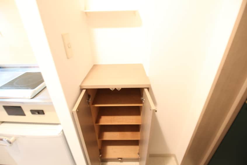 靴箱 ﾊﾟｲﾝﾃ-ﾙ御影