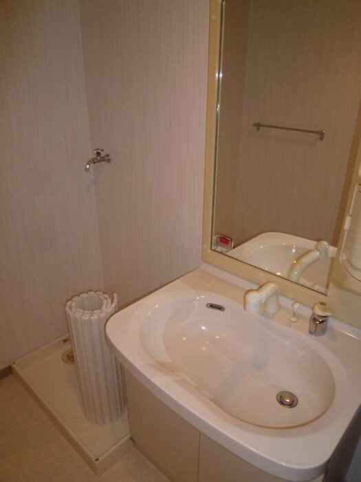 洗面 ル・アン緑地