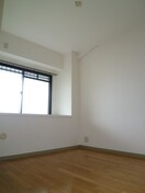 居室 ル・アン緑地