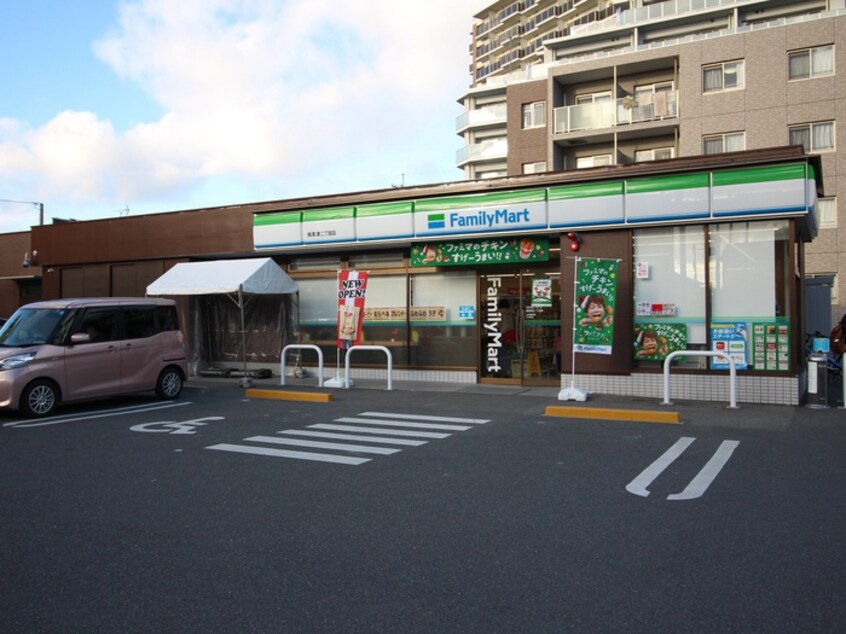 ファミリーマート南草津2丁目店(コンビニ)まで100m メゾン・ド・フォンテ