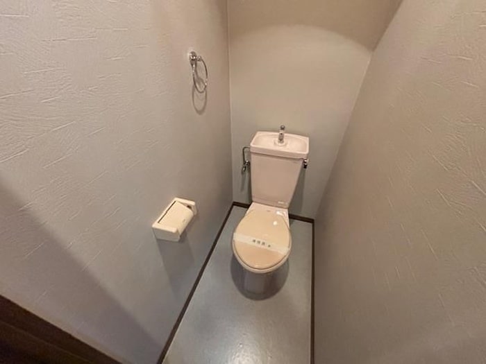 トイレ メゾンルミエ－ル