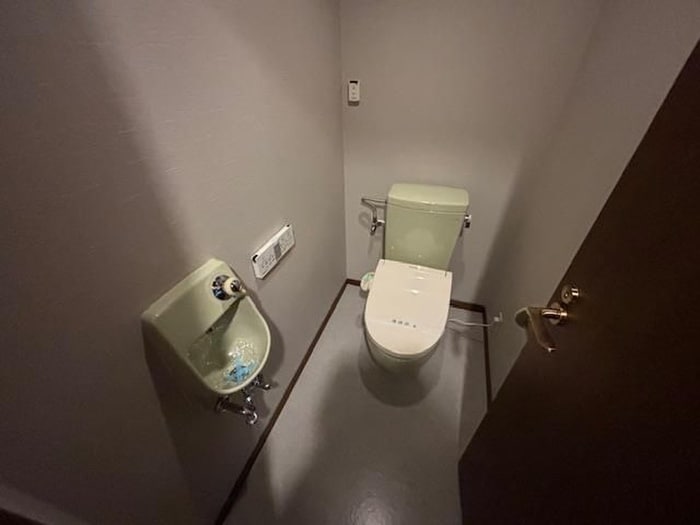 トイレ メゾンルミエ－ル