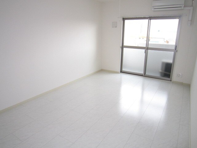 居室 ドゥ－ロ北長尾