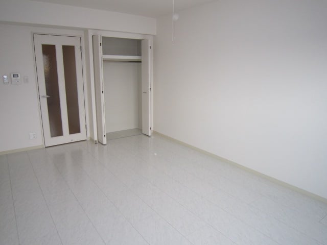 居室 ドゥ－ロ北長尾