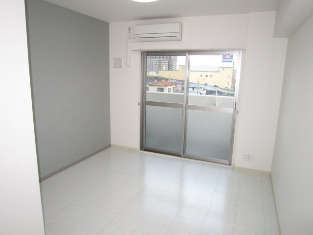 居室 ドゥ－ロ北長尾