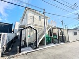 イーストイン