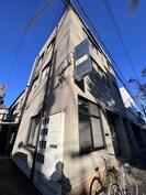 佐藤ビルの外観