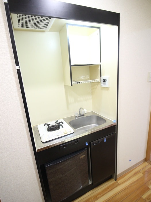 キッチン シティライフ新大阪(402)