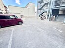 駐車場 コ－ポシバタ