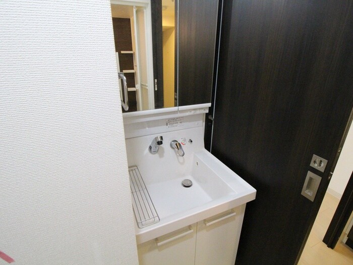 洗面 ｴｽﾃﾑﾌﾟﾗｻﾞ神戸三宮ﾙｸｼｱ(1512)