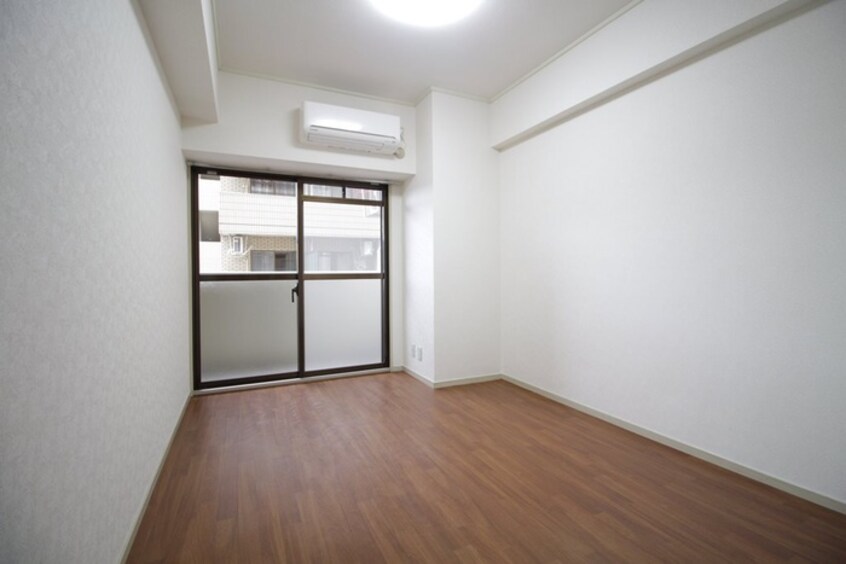 居室 ノルデンハイム淡路