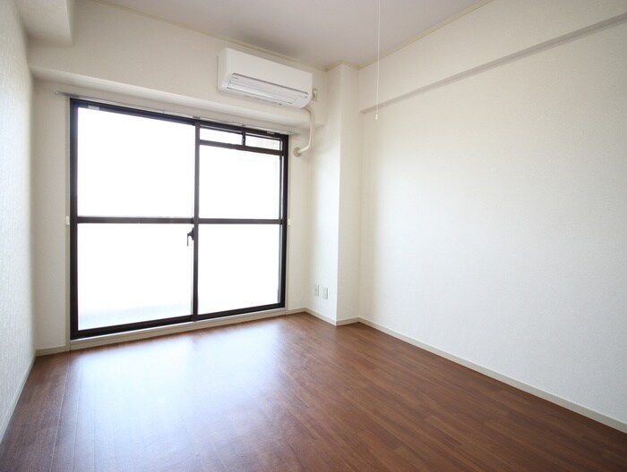 居室 ノルデンハイム淡路