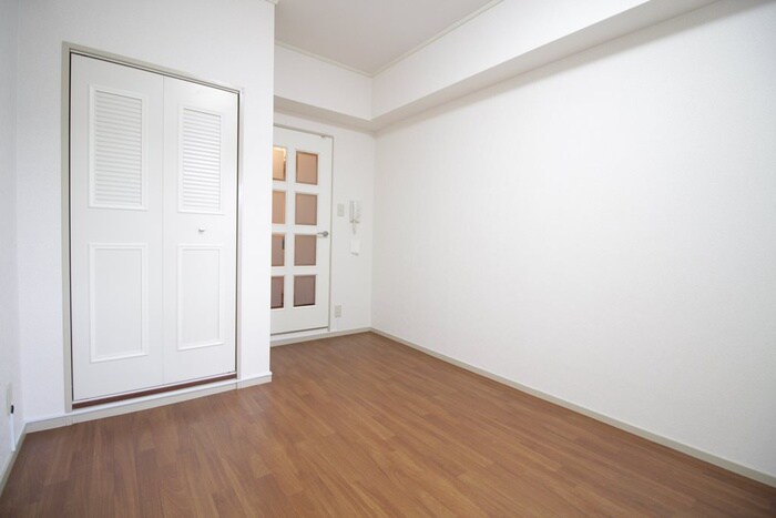 居室 ノルデンハイム淡路