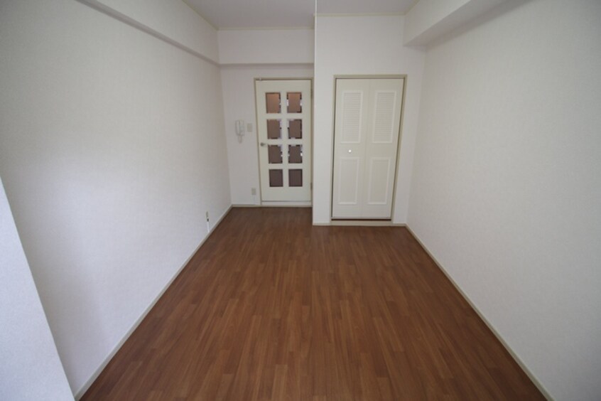 居室 ノルデンハイム淡路