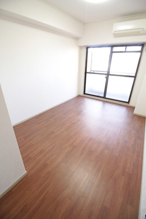 居室 ノルデンハイム淡路