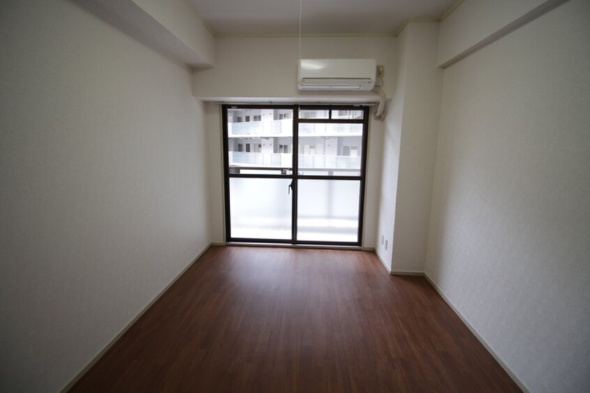 居室 ノルデンハイム淡路