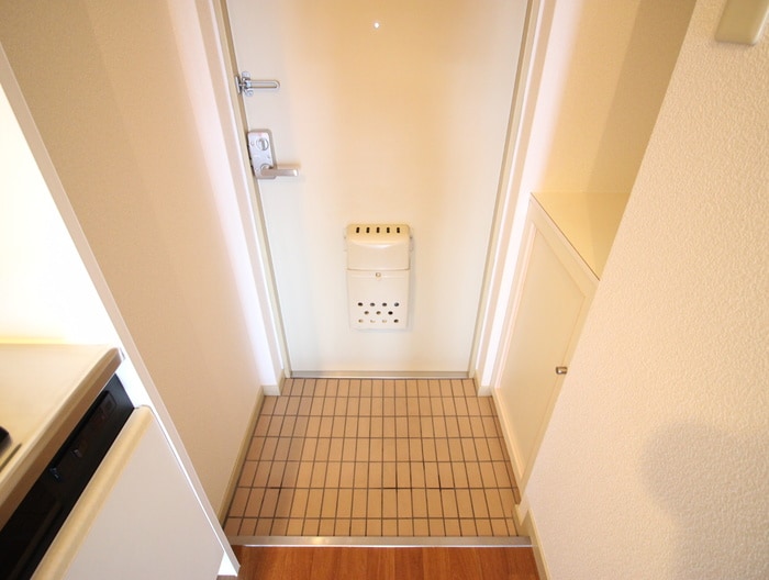 玄関 ノルデンハイム淡路