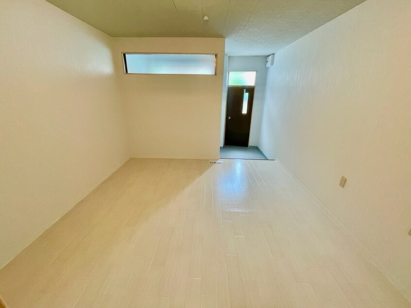 居室 寝屋川市寿町貸家