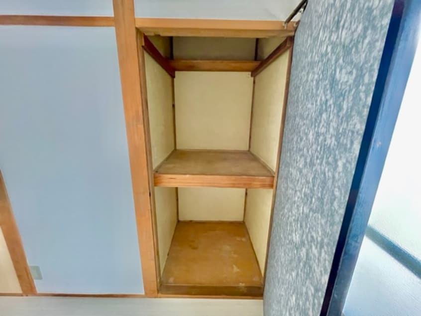 収納 寝屋川市寿町貸家