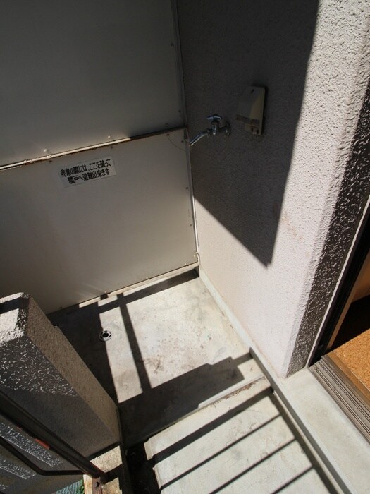 洗濯機置場 レドンダカサ玉川