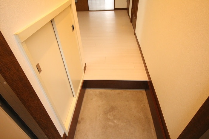 玄関 東峰レジデンス