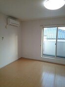 居室 サニー離宮前