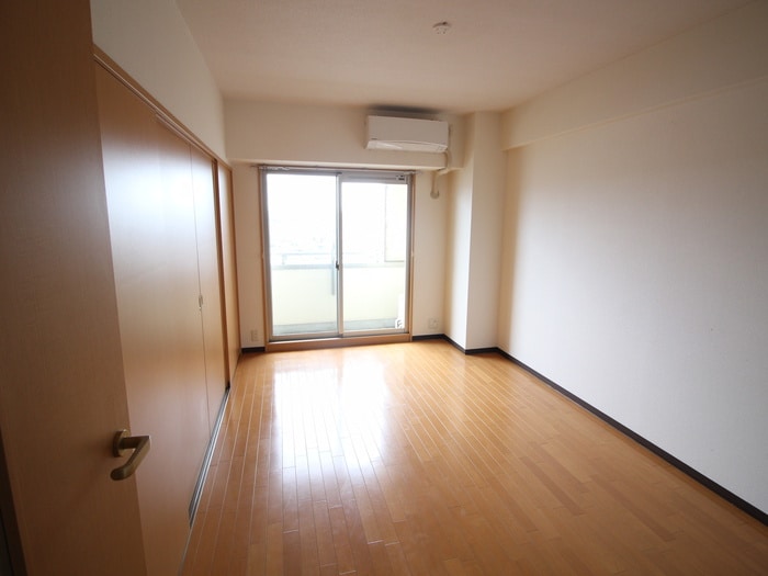 居室 ベルヴィオウミ