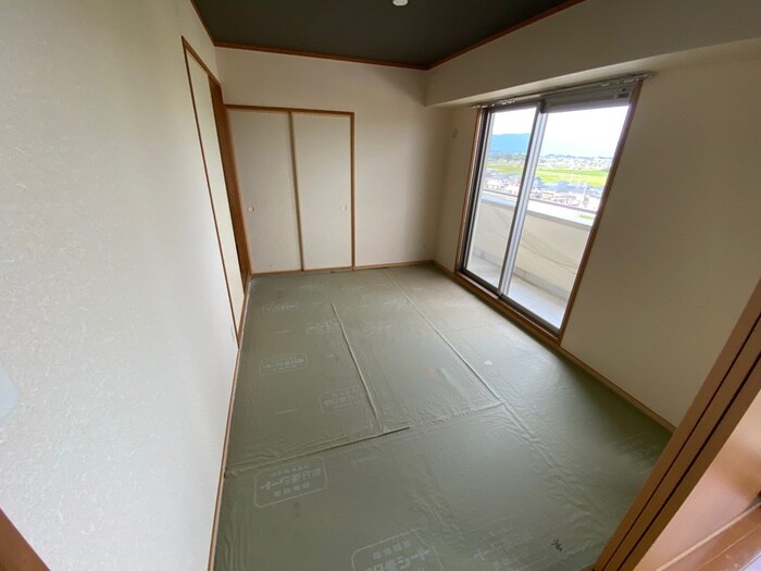 居室 ベルヴィオウミ