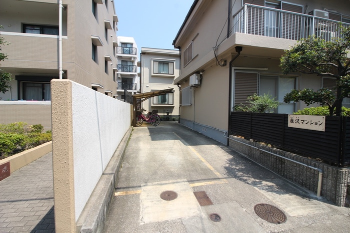 外観写真 れいたくマンション
