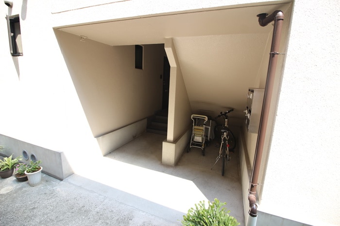 エントランス部分 れいたくマンション