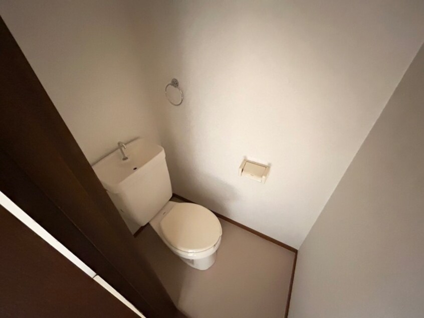 トイレ メゾン甲子園