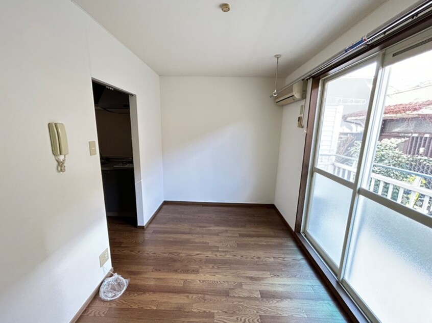 居室 メゾン甲子園