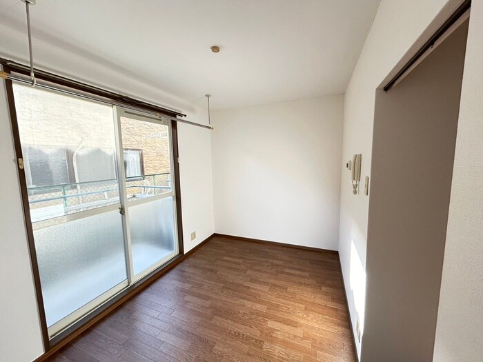 居室 メゾン甲子園