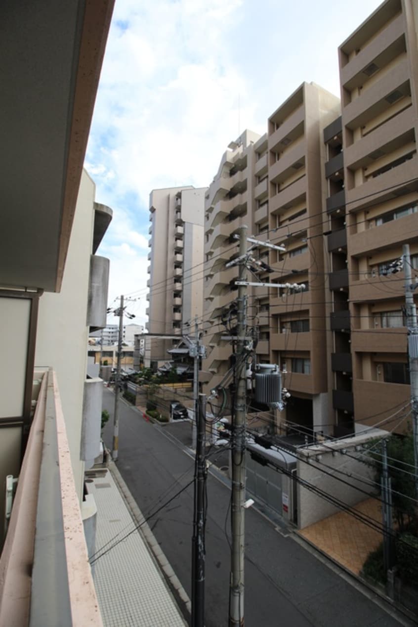 室内からの展望 江坂第一下伊マンション