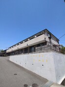 パ－シモンフィ－ルドの外観