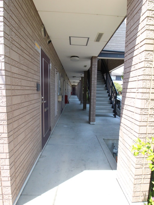 エントランス部分 パ－シモンフィ－ルド