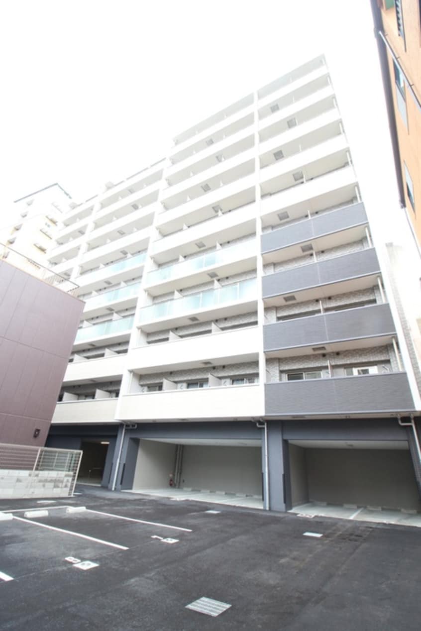 外観写真 ｴｽﾘｰﾄﾞ大阪梅田ﾘｭｸｽ(604)