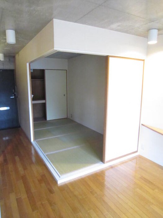 居室 八雲マンション新館