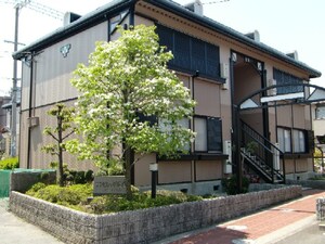 サンビレッジ灰塚Ｃ