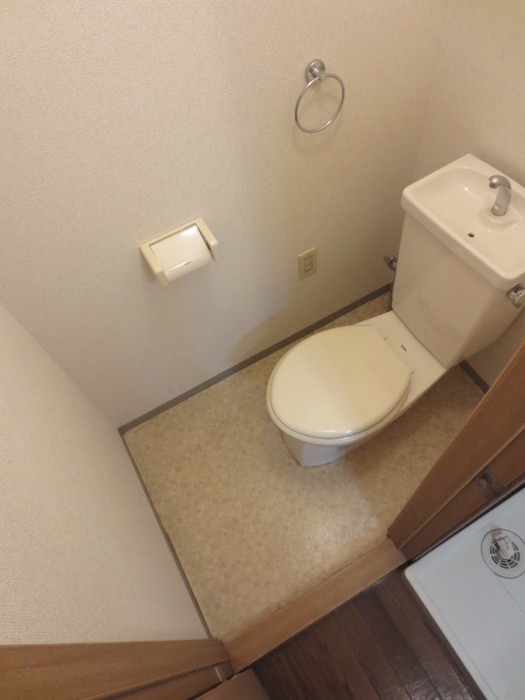 トイレ ラフィ－ネ