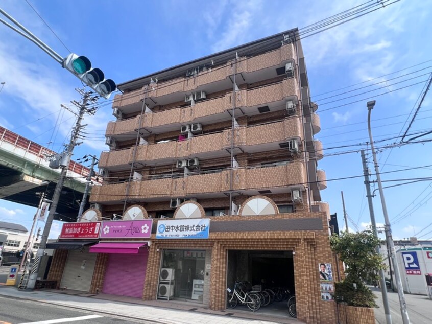 外観写真 カサエルドラ－ド弐番館