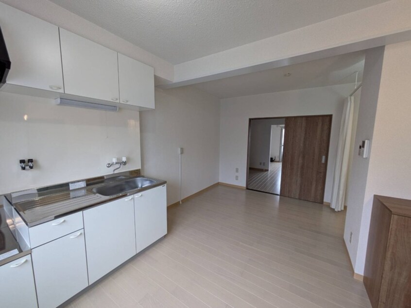 居室 サンライズ藤井寺